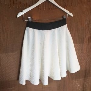 Two tone creamy white and black skirt
